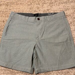 J. Crew Green Flat Front Shorts Lightweight Casual Wear